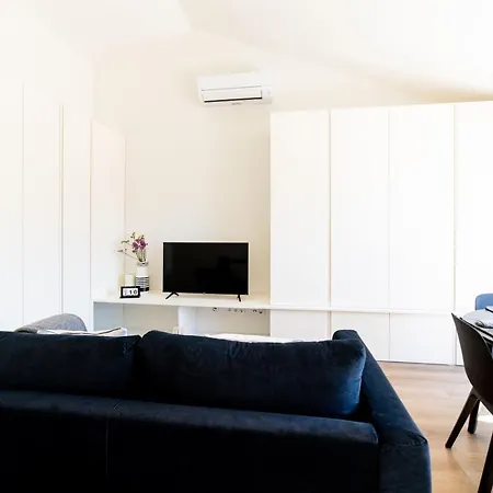 Lusiadas 53 5 D - Beautiful River View *